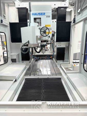 Mecanizado de precisión con Rectificadora por coordenadas HAUSER S55-400 90096 de segunda mano.