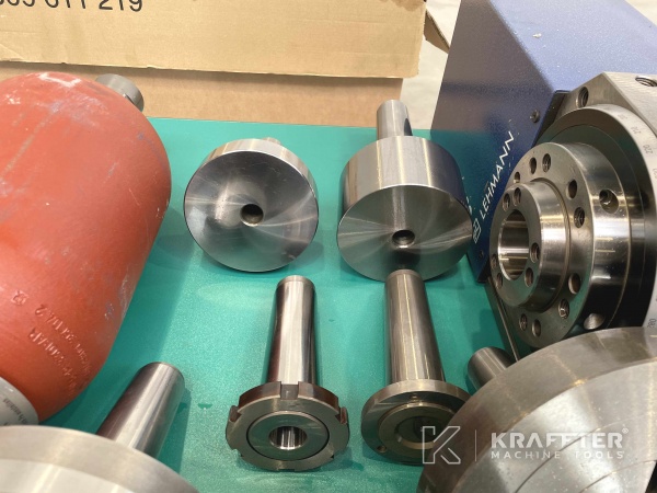 Rectificadora por coordenadas en venta HAUSER S35-600 20689-994 Máquinas herramienta usadas