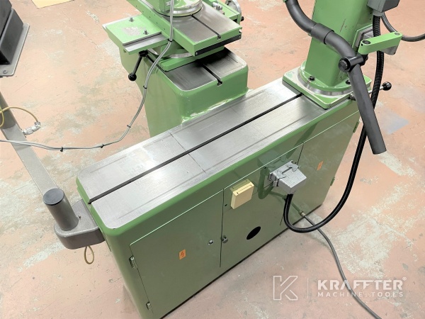 Máquina herramienta para el afilado DECKEL S11 20689-977