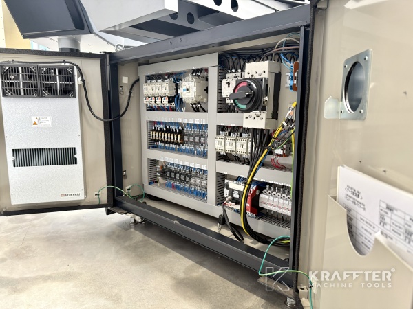 Armario electrico industrial en OKAMOTO ACC42 SA-iQ 90152