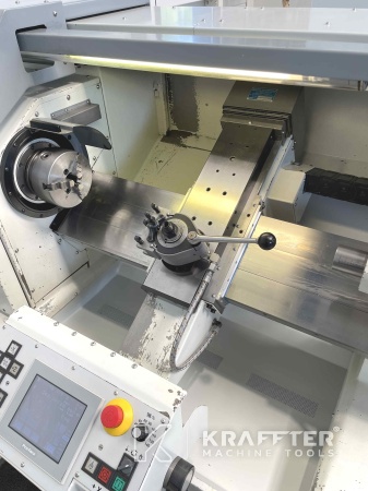 Torno con control numérico GDW 300 CS 90069 Maquina herramienta usada