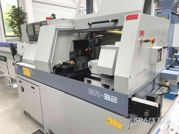 Torno cabezal movil CNC STAR SR-32 J en venta de segunda mano 90070