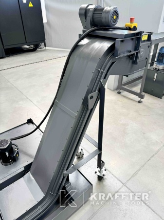 Transportador de virutas en maquina TAKISAWA TS-4000 YS 90081