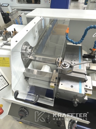 Torno de alta precisión SCHAUBLIN 225 disponible en KRAFFTER Machine Tools 20690-007