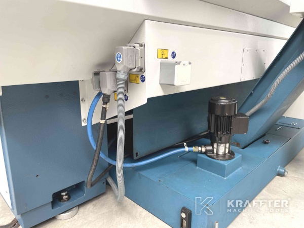 Torno autoaprendizaje para metal de ocasión ROMI M 510 90065