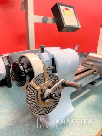 Torno de precisión SCHAUBLIN 70-CF en KRAFFTER Machine Tools 20689-949