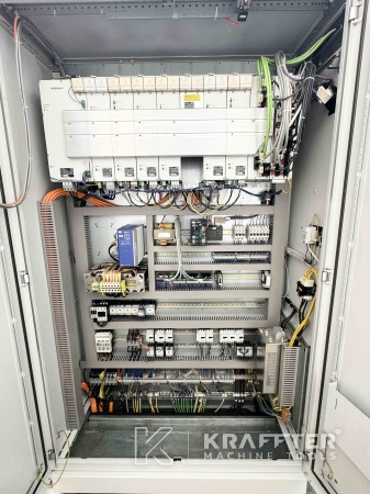 Armario eléctrico Centro de mecanizado HERMLE C30U dynamic 90086