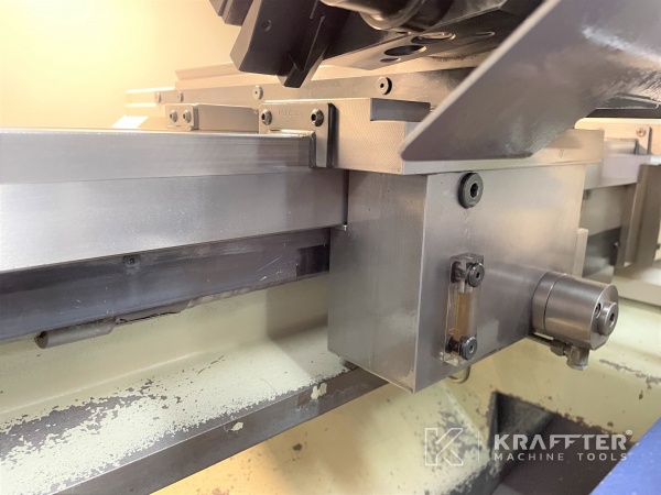 Torno autoaprendizaje para metal de segunda mano SCHAUBLIN 125 R-TM 3 ejes 20689-981