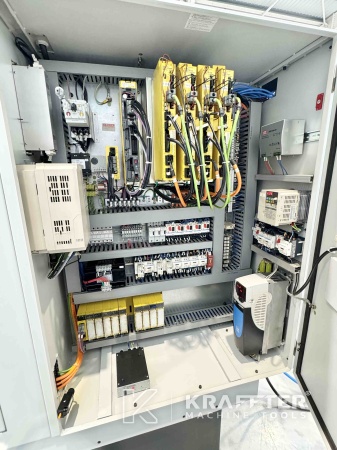 Armario electrico industrial para maquinaria industrial JONES & SHIPMAN Ultramat 650 Easy-B 90120