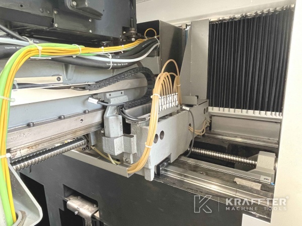 Centro de mecanizado en venta HERMLE U 630 T 20689-999 Máquinas herramienta usadas