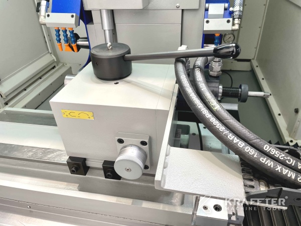 Rectificadora cilindrica CNC en venta GER C-1000 CNC 90088 Máquinas herramienta usadas