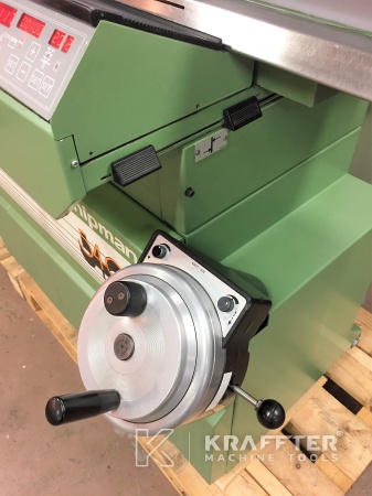 Mecanizado de precisión con Rectificadora plana JONES & SHIPMAN 540X 20689-910 de segunda mano.