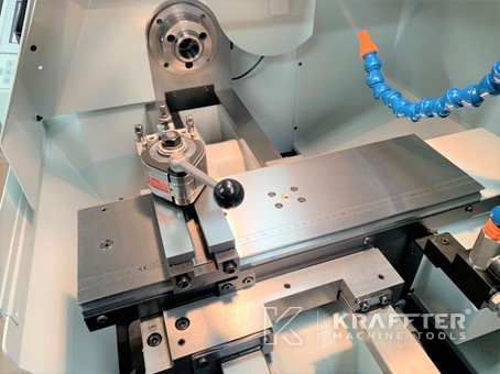 Mecanizado de precisión con Torno CNC SCHAUBLIN 225 20689-952 de segunda mano.