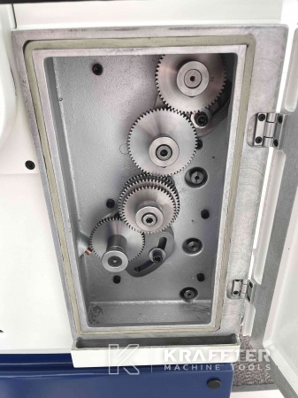 Torno convencional para metal de ocasión SCHAUBLIN 150 20690-019