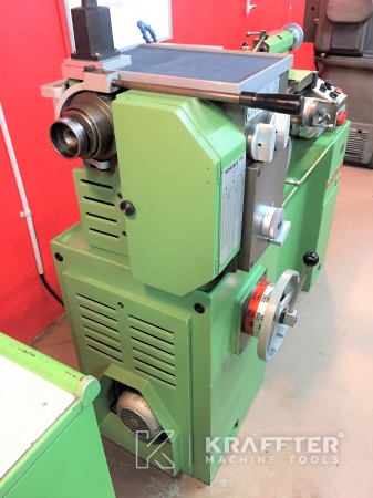 Torno convencional para metal de ocasión SCHAUBLIN 125 C 20689-875
