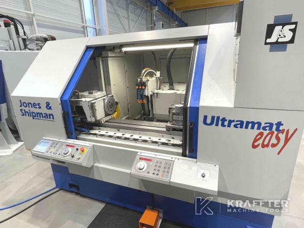 Mecanizado de precisión con Rectificadora cilindrica CNC JONES & SHIPMAN Ultramat Easy 650 20690-005 de segunda mano.