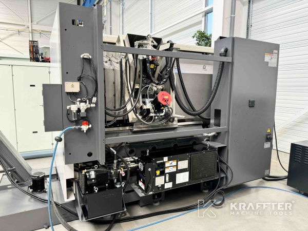 Torno CNC para metal de ocasión TAKISAWA TS-4000 YS 90081