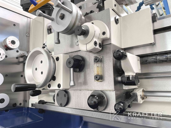 Venta de Torno convencional SCHAUBLIN 150 20690-019 Máquinas herramienta usadas - Kraffter