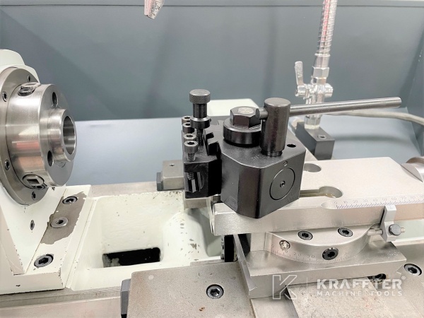 Torno convencional de ocasión SCHAUBLIN 135 2 ejes en venta 20689-978