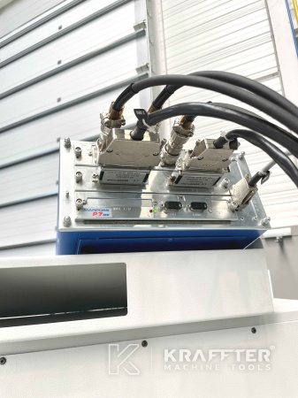 Rectificadora cilindrica CNC con asistencia numérica STUDER Favorit CNC 20690-016