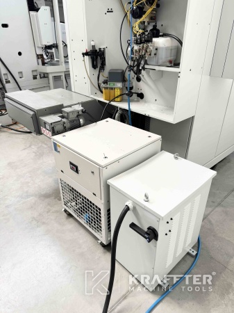 Centro de mecanizado para metal de segunda mano HERMLE C30U dynamic  ejes 90086