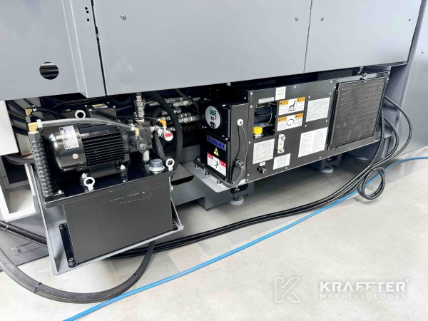 Compra y venta en todo el mundo de Torno CNC TAKISAWA TS-4000 YS 90081