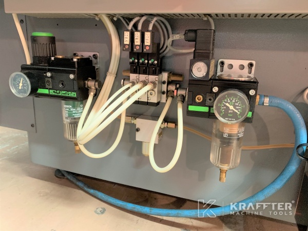 Unidad de aspiración de neblina de aceite en DECKEL S20 TURBO 20689-944