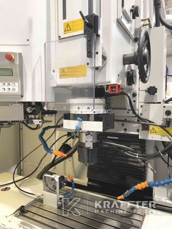 Rectificadora por coordenadas de precision HAUSER S 35 - 400 20690-043 maquina herramienta de segunda mano