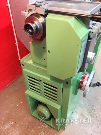 Torno de alta precisión SCHAUBLIN 125 C disponible en KRAFFTER Machine Tools 20689-897