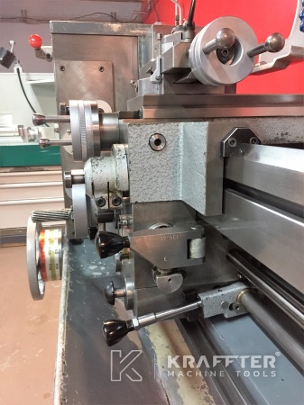 Maquina herramienta para mecanizado Torno convencional SCHAUBLIN 150 20689-898