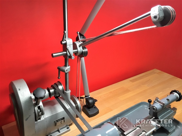 Maquina herramienta para mecanizado Torno convencional SCHAUBLIN 70 20689-919