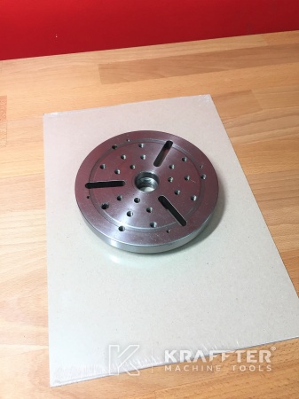 Torno convencional SCHAUBLIN 70 20689-919 disponibles en España, Europa y a nivel internacional