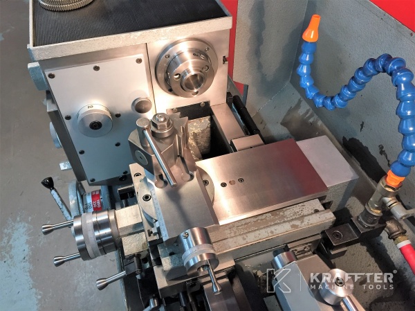 Torno convencional SCHAUBLIN 125 C 20689-895 Máquina herramienta de segunda mano