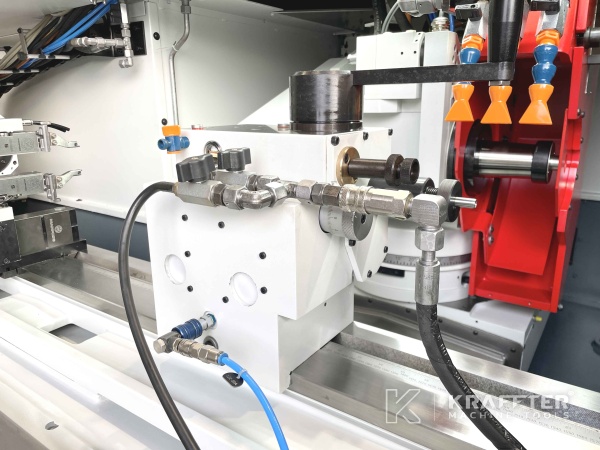 Rectificadora cilindrica CNC STUDER Favorit CNC 20690-016 de segunda mano en venta