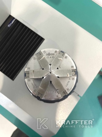 Máquina herramienta usada en venta ZOLLER Smile 400 20690-017  ejes en KRAFFTER