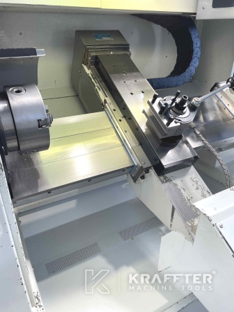 Torno para metal GDW 300 CS 90069 con herramientas motorizadas en KRAFFTER Machine Tools
