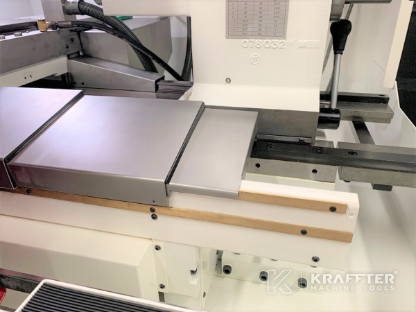 Compra y venta en todo el mundo de Torno CNC SCHAUBLIN 180 CNC R-TM A2-5 20689-958