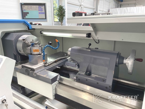 Mecanizado de precisión con Torno autoaprendizaje CAZENEUVE Optimax 590 20690-020 de segunda mano.