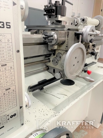 Torno convencional SCHAUBLIN 135 para procesos de mecanizado 20689-978