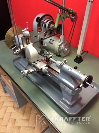 Pequeño torno de metal usado SCHAUBLIN 70 20689-900 Maquinas herramienta