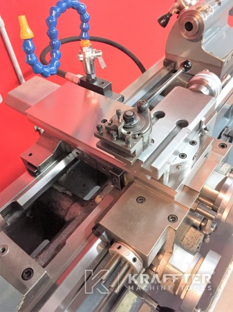 Torno convencional SCHAUBLIN 150 para procesos de mecanizado 20689-898