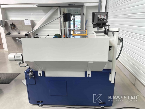 Torno de alta precisión SCHAUBLIN 150 disponible en KRAFFTER Machine Tools 20690-019