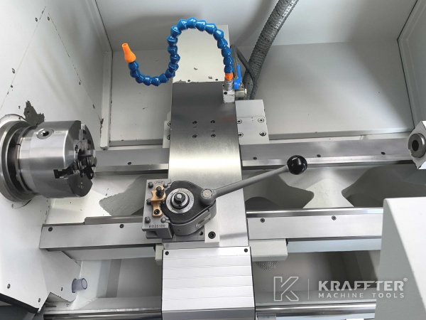 Torno de alta precisión de segunda mano DMT KERN CD 282 20689-993 Maquina herramienta
