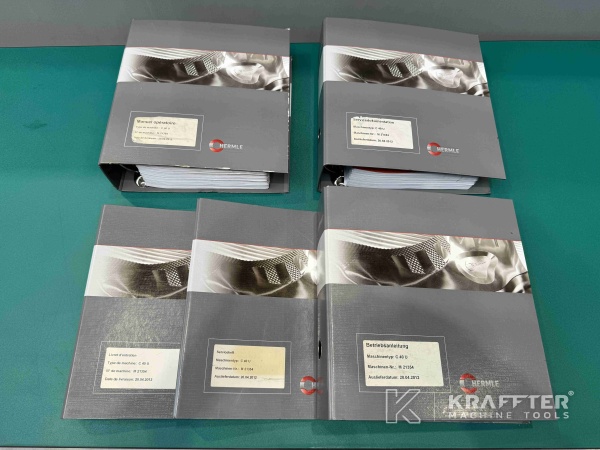 Manual de usuario para Centro de mecanizado HERMLE C40 U dynamic 90093