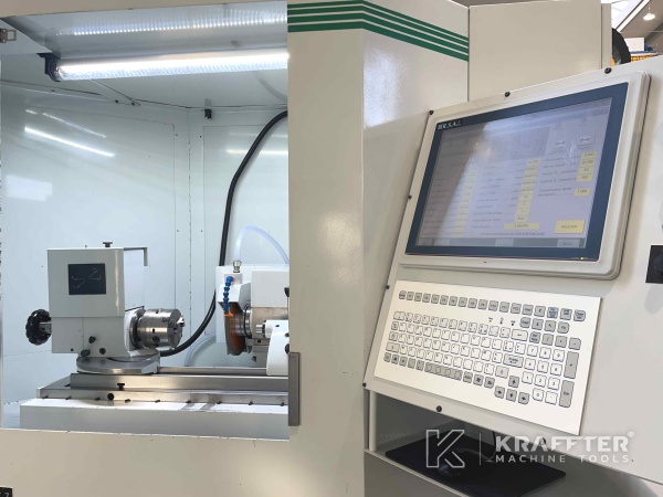 Control numerico  en maquina herramienta LIPEMEC RC 250 CNC 90078