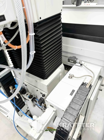 Rectificadora plana CNC con control numérico JUNG JE 525 P 90091 Maquina herramienta usada