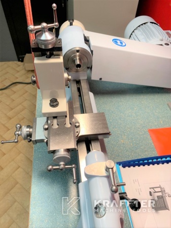 Torno de alta precisión SCHAUBLIN 70-CF disponible en KRAFFTER Machine Tools 20689-949