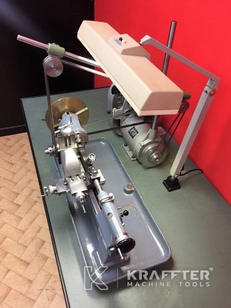 Torno de relojero SCHAUBLIN 70 20689-900 en KRAFFTER, distribuidor de maquina herramienta usada