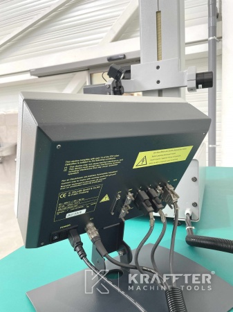 Mecanizado de precisión con Banco de preajuste ZOLLER Smile 400 20690-017 de segunda mano.